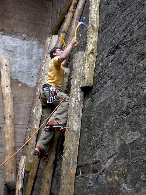 Dry Tooling