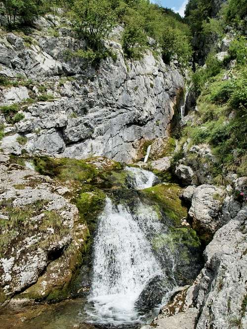 Izvir Soce (Waterfalls at the spring of Soca)
