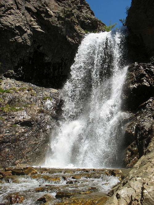 Adams Canyon waterfall