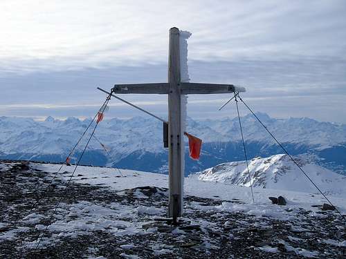 Summit cross of Wildstrubel 3243m