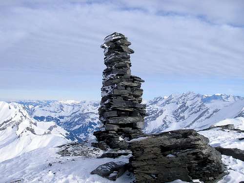 Summit of Wildstrubel / Grossstrubel 3243m
