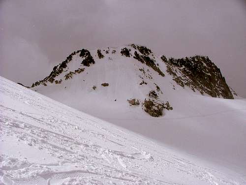 Cresta de Coronas from Glaciar de Aneto.
