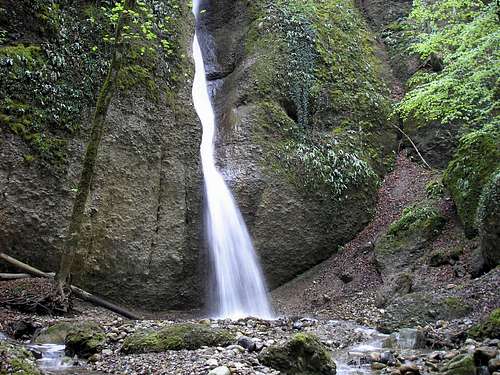 Waterfall by the Rigi 1798m
