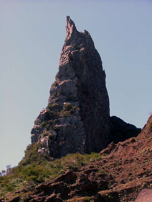 Pico das Torres (1851m)