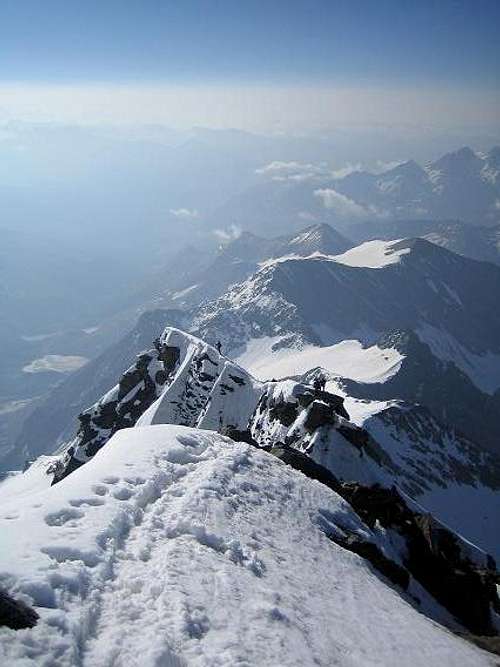Summit view to Kleinglockner