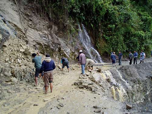 Another mudslide in the Yungas