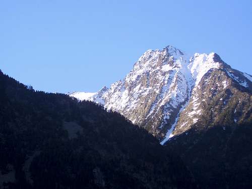 Pico d'Estatas 2945 metres