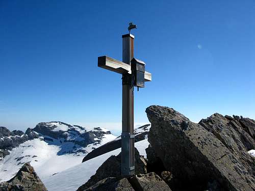 Summit cross Glärnisch - Bächistock 2914m