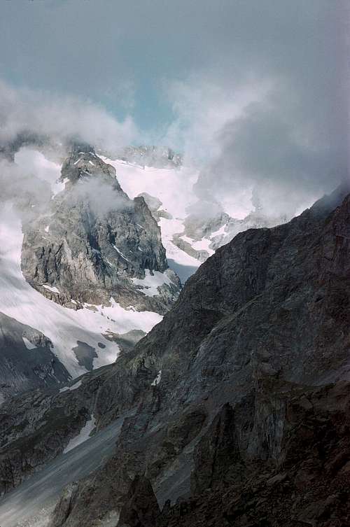 Les bans, Glacier du Sélé