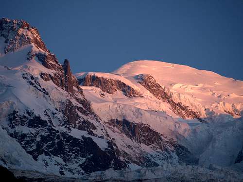 mont blanc and friends with seconds of sun light left