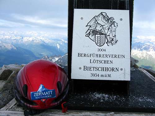 Summit of Bietschhorn 3934m