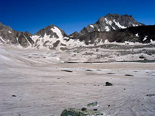 Alam Chal Glacier