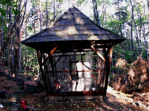 A net shelter...