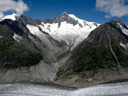 View to Aletschhorn 4195m