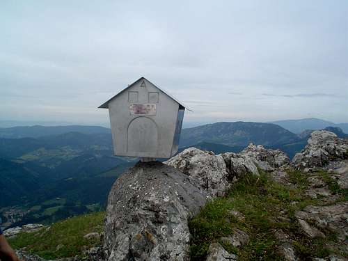 Udalaitz's mailbox