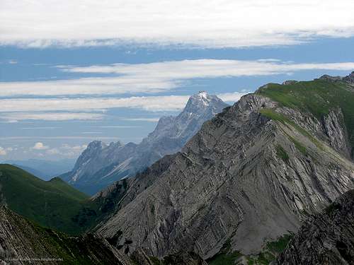 Zugspitze behind Gartnerwand