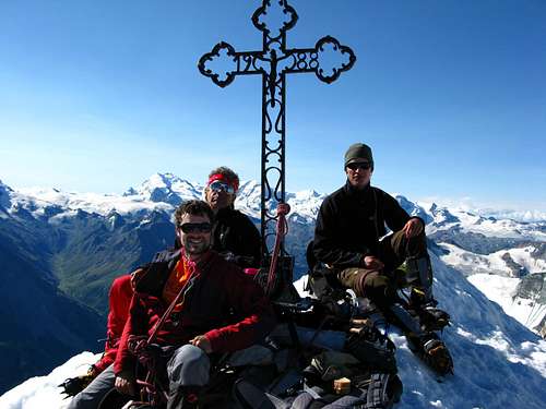 Hallooodriooo on the summit of Brunegghorn 3833m