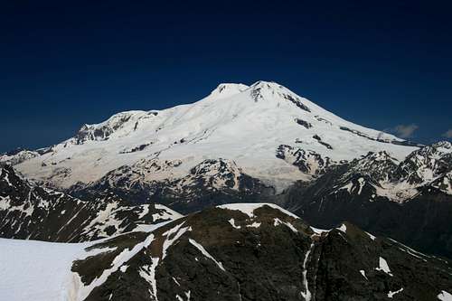 Mount Elbrus from Pik Profsoyuzov