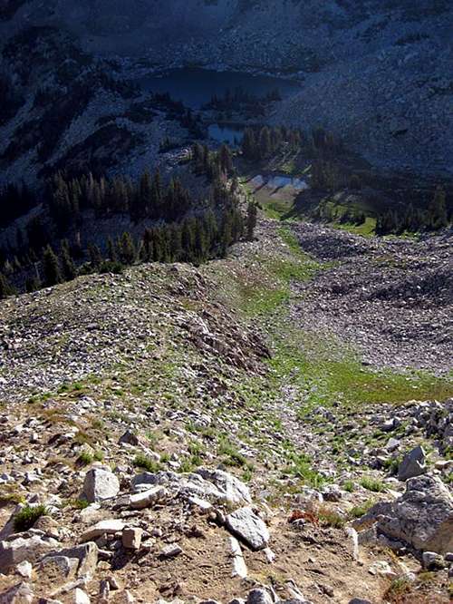 The Route from Upper Red Pine Lakes to the Saddle.