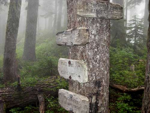 Sign in Alpine Lakes Wilderness