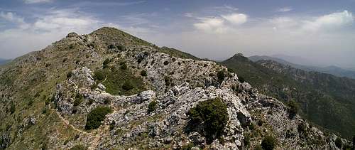 Cerro del Lastonar (1275m) and Cruz de Juanar (1182m)