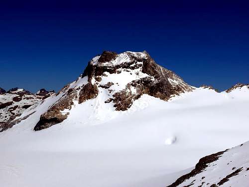 Granta Parei  (3.387m)  all routes from N and W