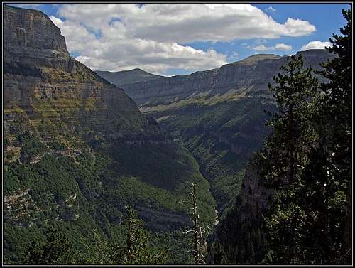 Ordesa canyon