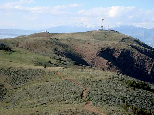Antennas and various other communication devices on the North Peak of West Mountain (Utah)