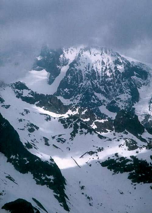 Pelvoux from Col d'Entraigue
...