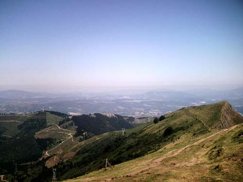 Near Ganekogorta summit. From left to right the summits of Ganeta, Pagasarri and Biderdi
