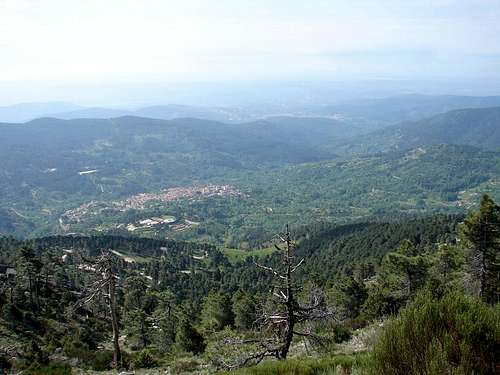 El Arenal Valley