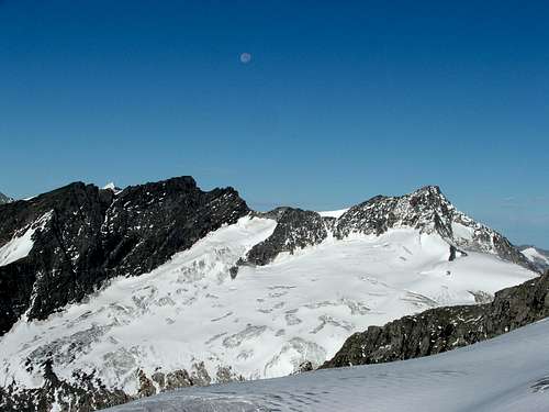 Grosses Happ (3350m) and Grosser Geiger (3360m)