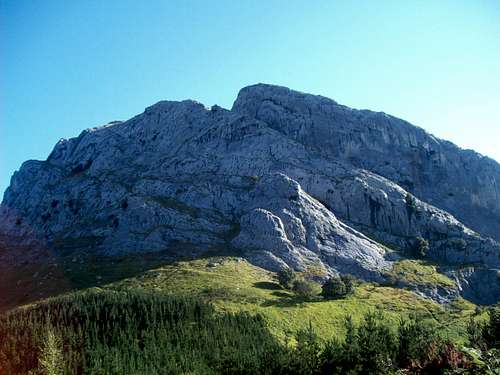 South face of Untzillatx