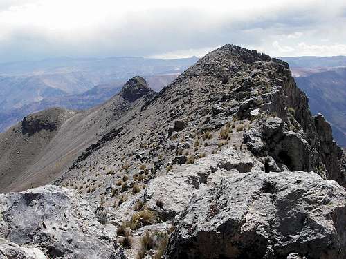 Cerro Santa Rosa Summit