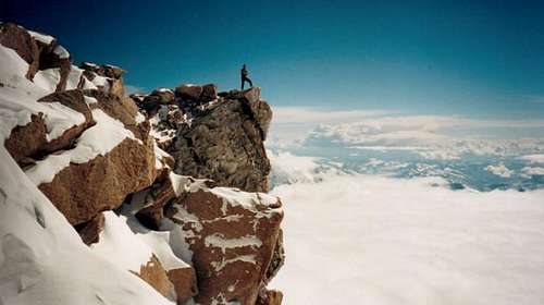Arash at the edge of 17000 ft...