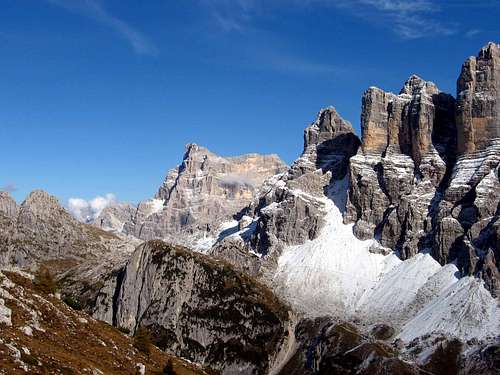 The northen side of Civetta group and Monte Pelmo in the background.