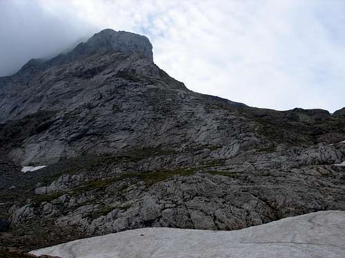 Peaks of Vallibierna, northwest ridge