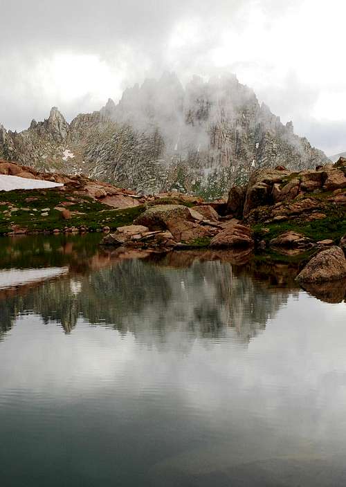 Jagged Mountain and Upper Sunlight Lake