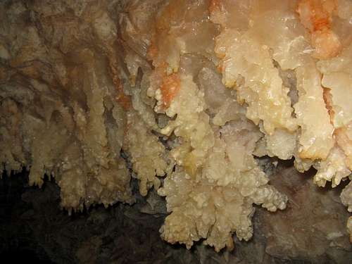 stalactites of ..