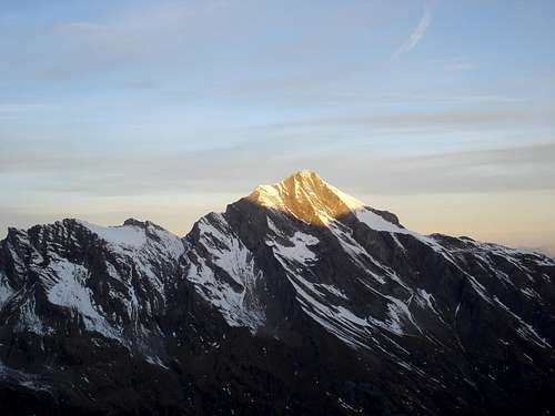 Kitzsteinhorn(3203m) in morning light