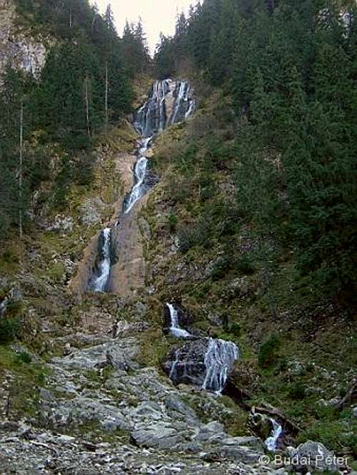 Cailor waterfall