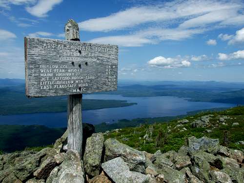 Appalachian Trail Sign on Avery Peak