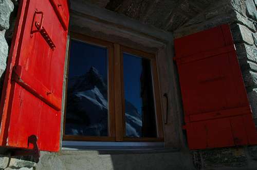 Matterhorn in window