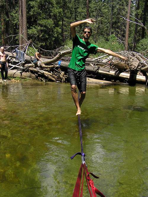 Mecred Slackline