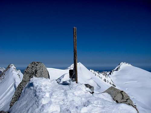 Summit of Tieralplistock 3383m