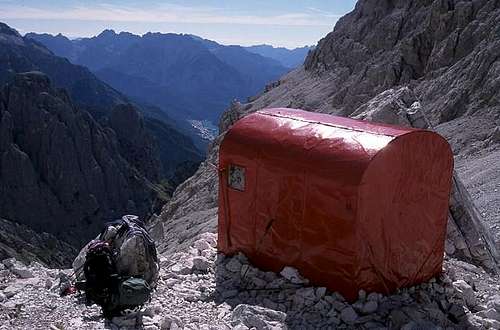 Bivacco dei Toni (2587 m)...