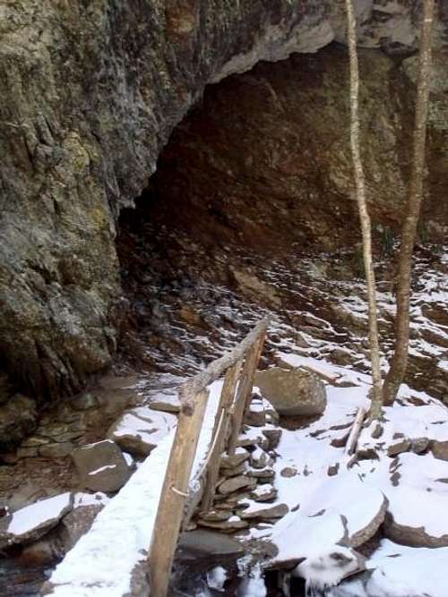 Arch Rock @ Base of LeConte