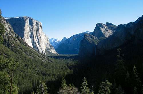 Yosemite Valley from Tunnel Overlook
