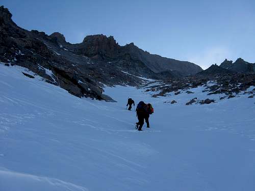 Longs Peak via the Trough in Winter: A Test of Fortitude