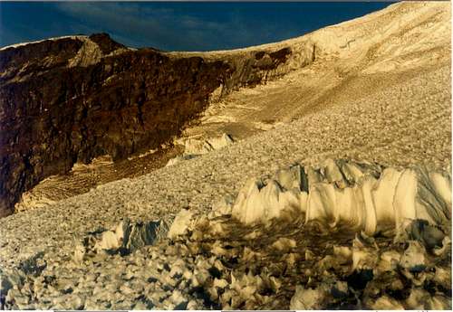 Neve Penitentes and Gibralter Rock